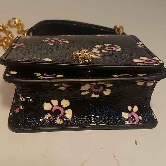 Small Tory Burch purse - Picture 11 of 15